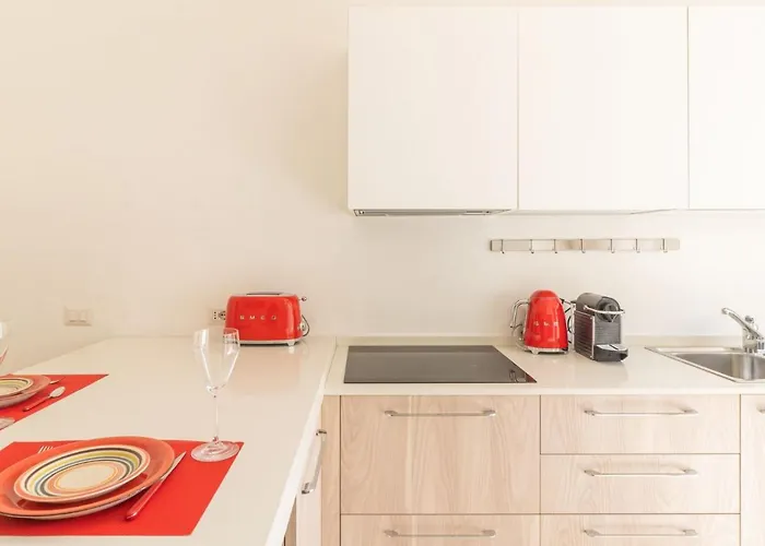 Appartamento Cozy One-bedroom With 2 Balconies In Sempione District *