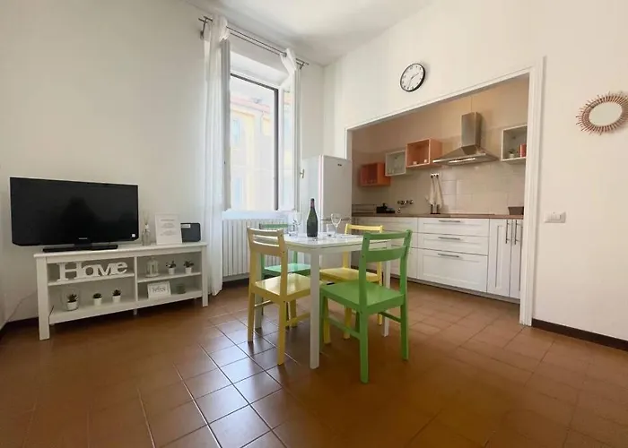 Solution Piazza Cinque Giornate Apartman *