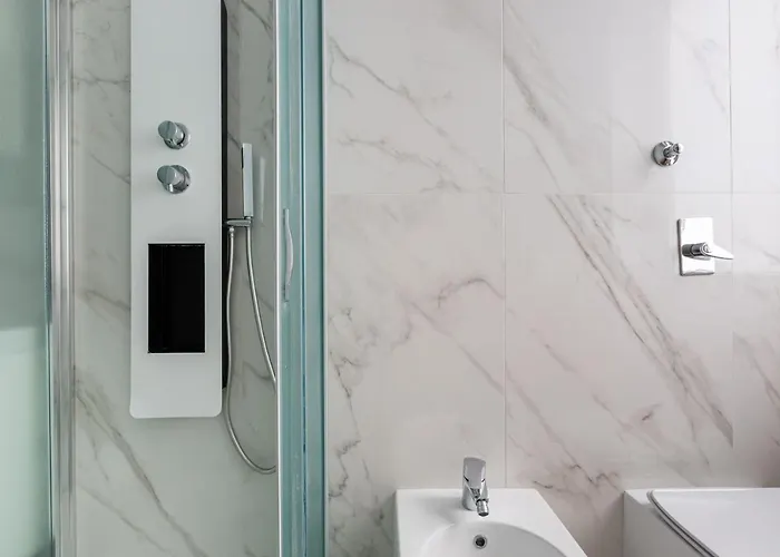 Bnbutler - Largo Promessi Sposi - Moderno E Confortevole Appartement