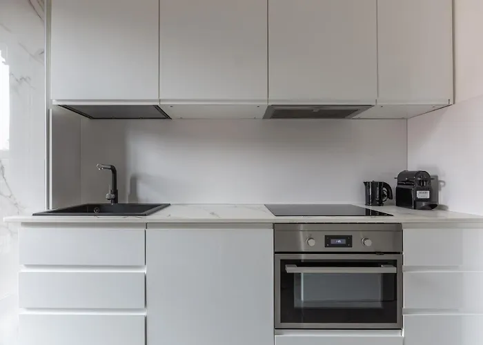 Bnbutler - Largo Promessi Sposi - Moderno E Confortevole