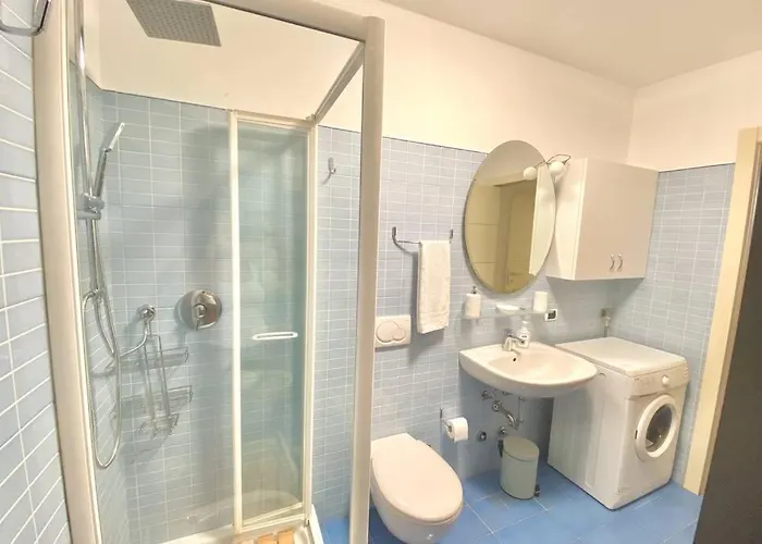 Boutique In Center: Duomo Scala *