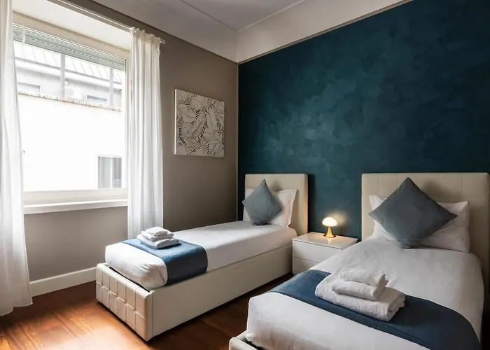 Heart San Sepolcro Duomo * מילאנו