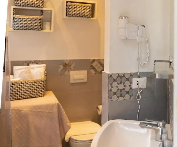 L'arche Comfort&relax, Sweet Via Eraclito * Milánó