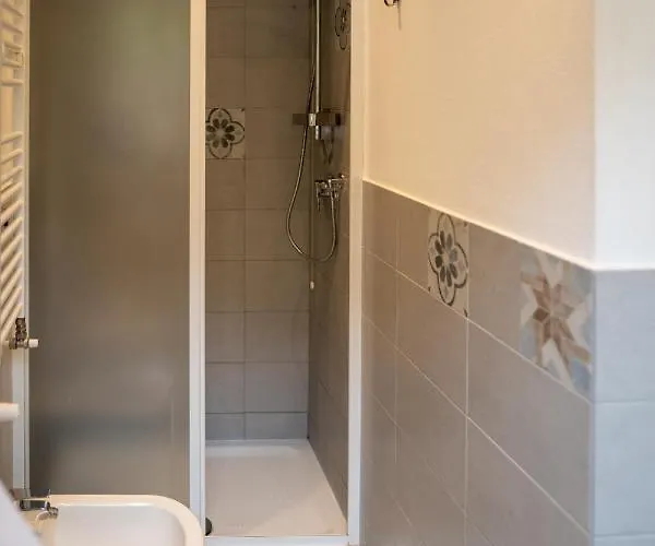Semesterbostad L'arche Comfort&relax, Sweet Via Eraclito Milano