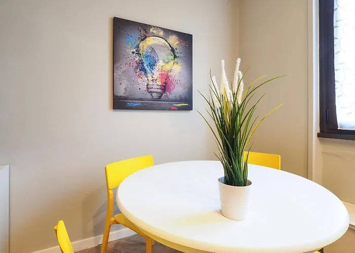 Primopiano - Ferrante Aporti Flats Daire Milano