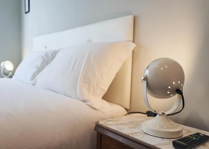 Primopiano - Ferrante Aporti Flats Daire