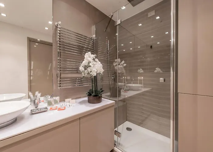 アパート ミラン ロイヤル スイーツ セントロ ドゥオーモ ミラノ