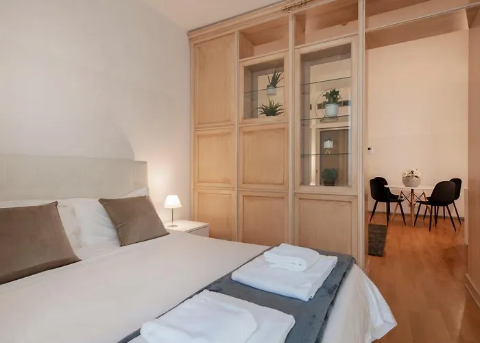 ミラン ロイヤル スイーツ セントロ ドゥオーモ *