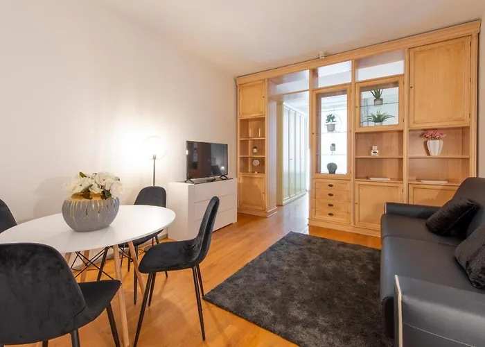 ミラン ロイヤル スイーツ セントロ ドゥオーモ * ミラノ