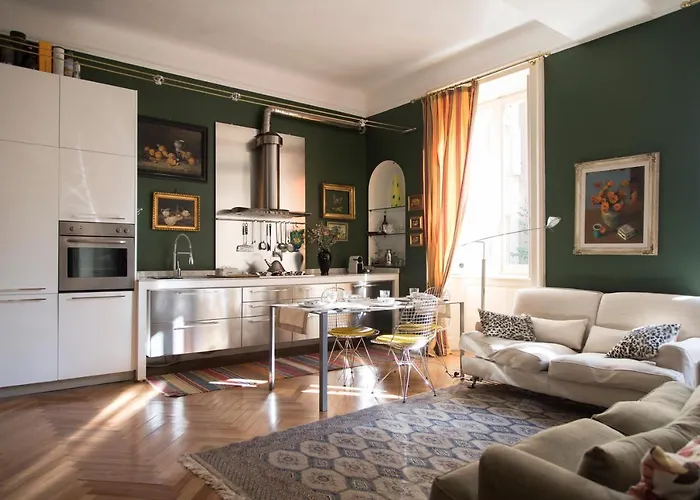 Sophisticated Near Duomo Milan