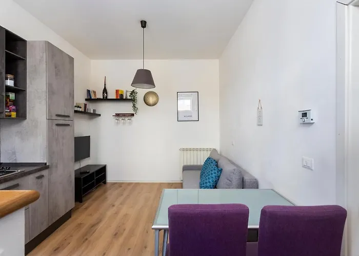The Place, Your Place To Be - Via Tadino Apartmán *