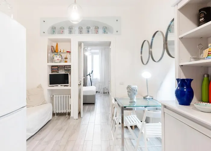 아파트 Elegant Design Apt Porta Venezia *