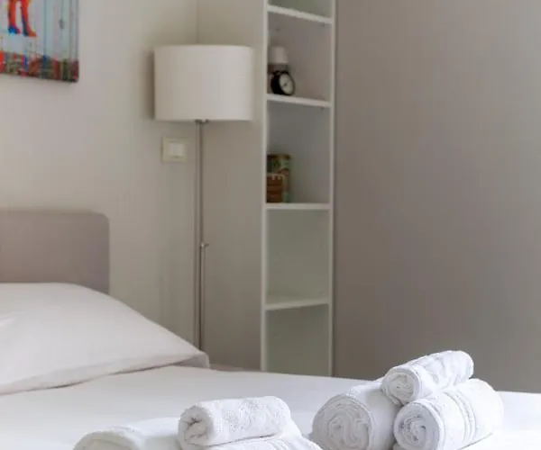 Apartmán Bnbutler - Panizza - Grazioso Monolocale, Posizione Elegante E Milán