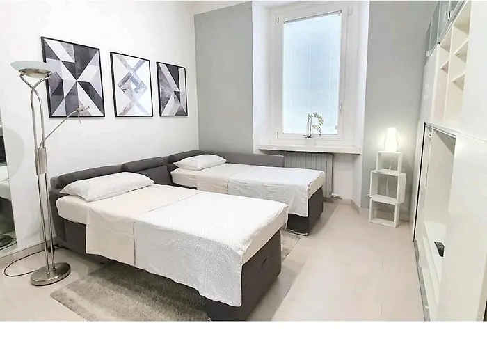 Charming Station アパート ミラノ