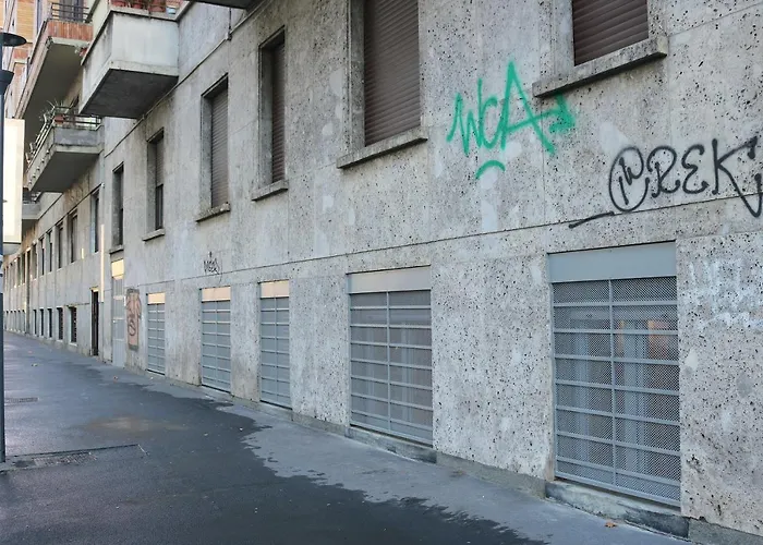 Station - 2 Milán
