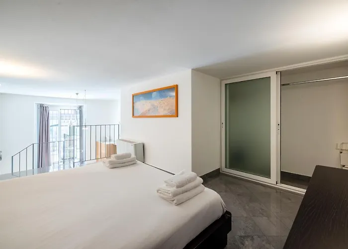 Апартаменты Esclusivo Loft In Porta Romana, A 250m Dalla Bocconi Милан