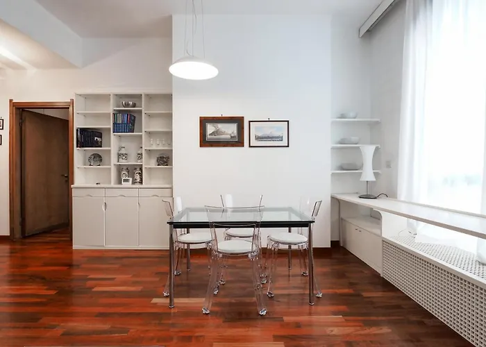 Duomo Luxury Vi * Милан