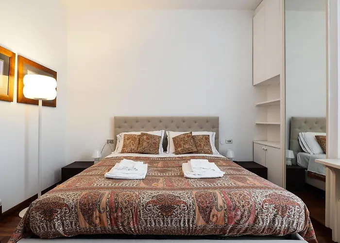 Duomo Luxury Vi Апартаменты *