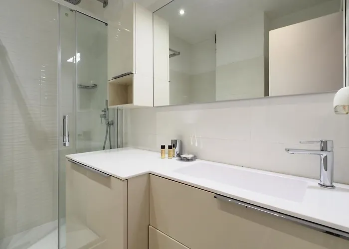 Апартаменты Duomo Luxury Vi Милан