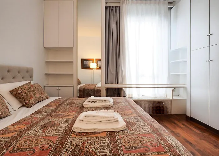 Duomo Luxury Vi Апартаменты *