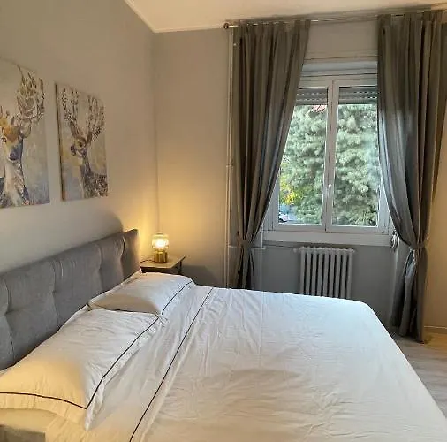 아파트 Stilish Few Steps From The Underground *