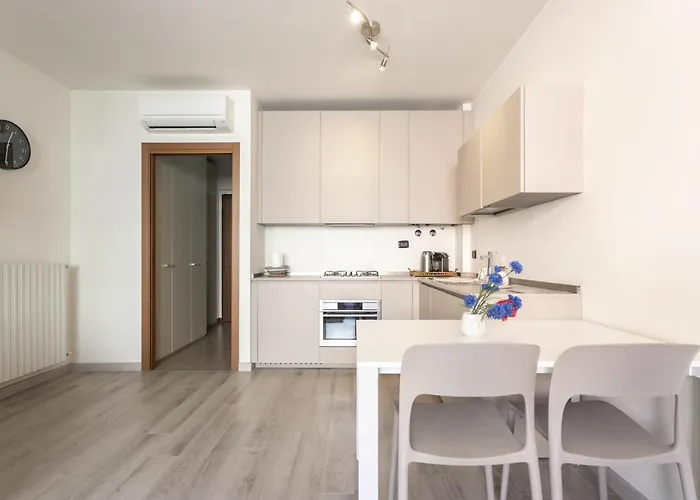 Pastorelli - With Parking - By Halldis Lejlighed *