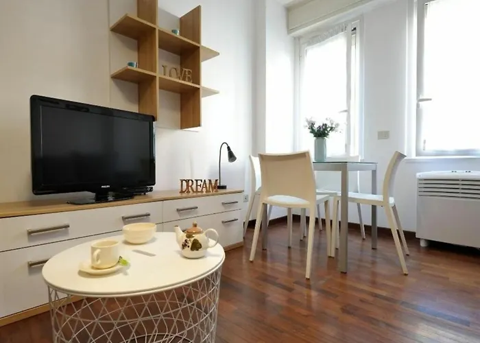 Appartement Poggibonsi By Halldis Milaan