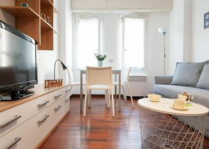 Poggibonsi By Halldis Appartement