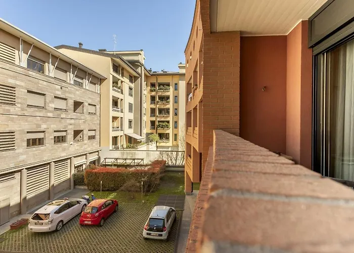 Pastorelli - With Parking - By Halldis Lejlighed