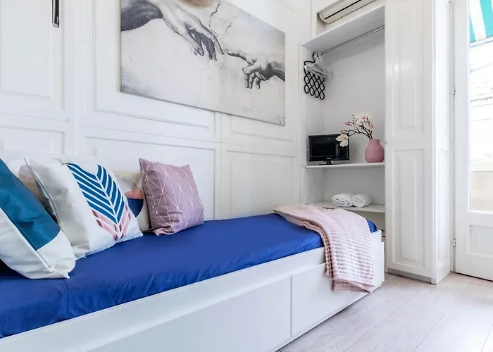 Joivy Lovely For 2 With Balcony Near Duomo Apartmán