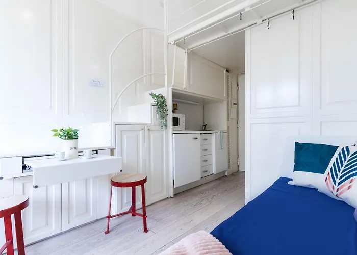 Apartmán Joivy Lovely For 2 With Balcony Near Duomo Milán