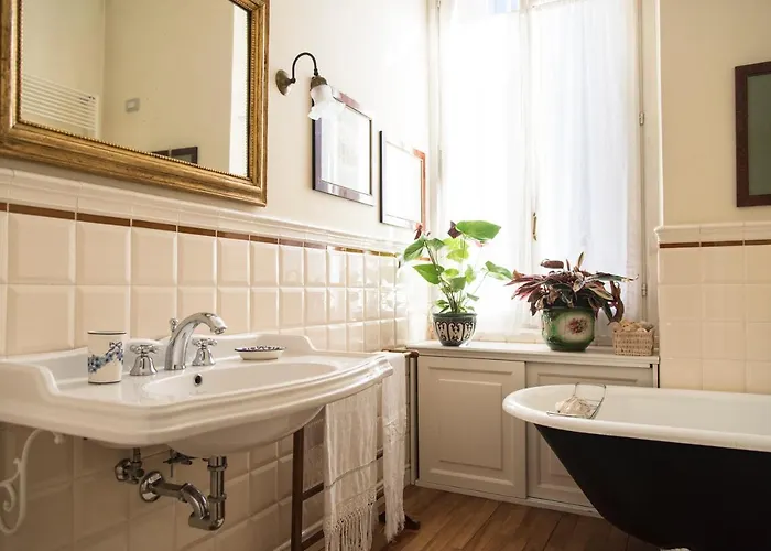 Sophisticated Near Duomo Appartement Milan