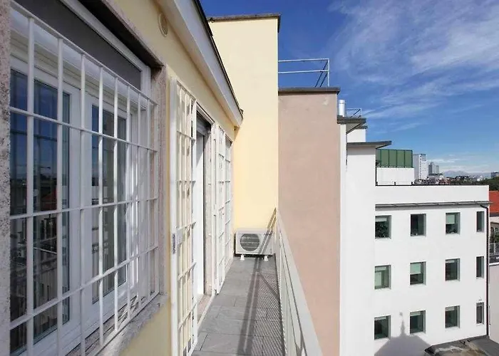 Sanpietro Allorto 22 Duomo Dom12 * ميلان