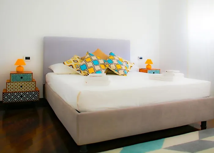 Bnbutler - Bergonzoli - Modern And Bright Near Station Milano