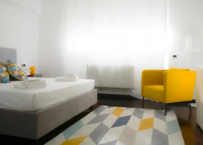 Bnbutler - Bergonzoli - Modern And Bright Near Station Μιλάνο