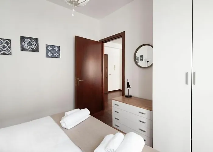 Appartement Poggibonsi By Halldis Milaan