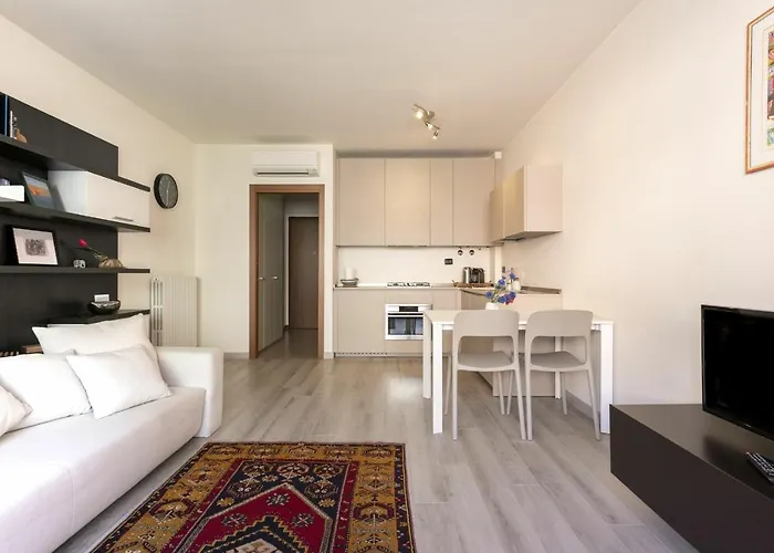 Lejlighed Pastorelli - With Parking - By Halldis Milano