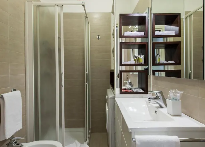 Royal - Centro Cadorna *