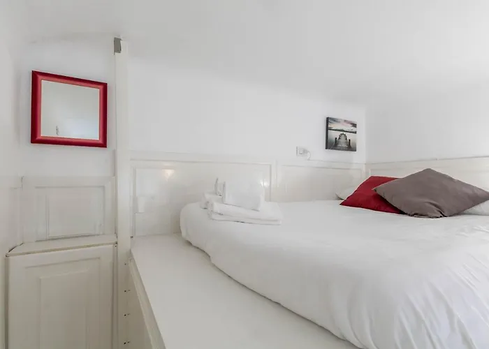 Joivy Lovely For 2 With Balcony Near Duomo *