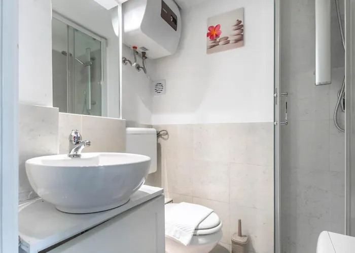 Apartmán Joivy Lovely For 2 With Balcony Near Duomo *