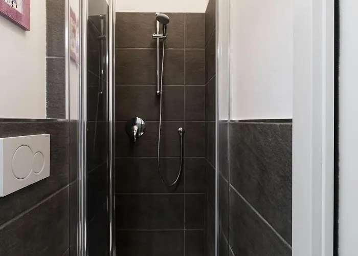 Atto Vannucci 15 B Appartement *