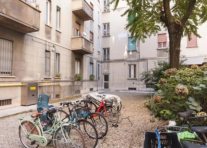 Youhosty - Lomazzo C 3 公寓