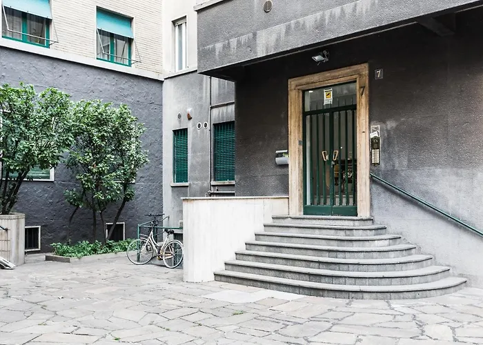 Hostmate - - Via Sapeto - Sant'ambrogio Apartmán *