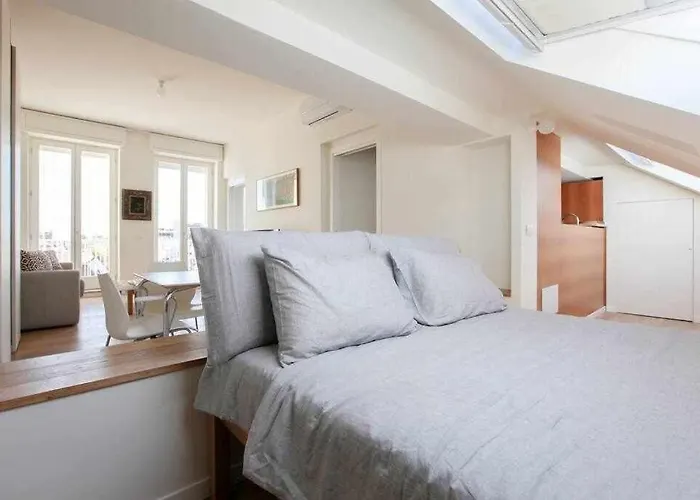 Sanpietro Allorto 22 Duomo Dom12 * ميلان