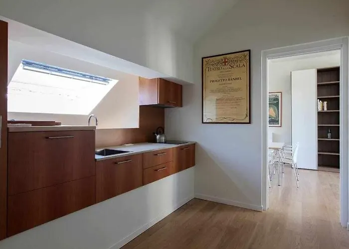 Sanpietro Allorto 22 Duomo Dom12 شقة