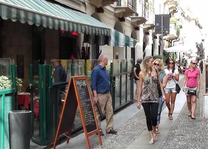 Brera Area Lovely Close To Piazza Duomo Lejlighed