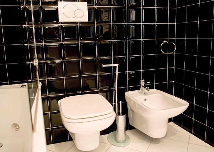 Bnbutler - Bergonzoli - Modern And Bright Near Station Appartamento *