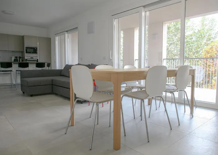 아파트 Bnbutler - Govone - Ampio E Luminoso Con Terrazza *