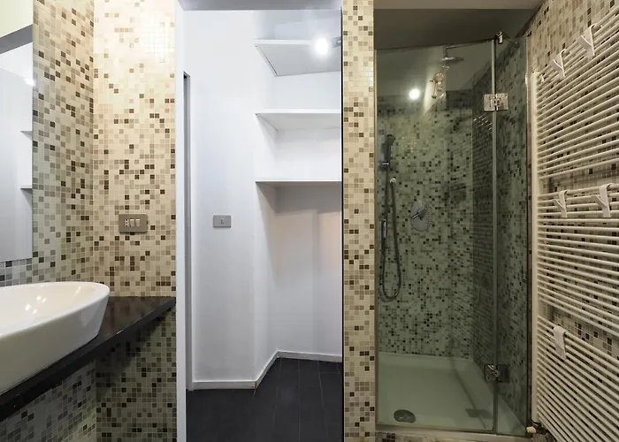 Mila Alessi * Milán