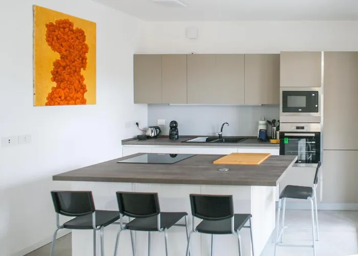 Bnbutler - Govone - Ampio E Luminoso Con Terrazza * 밀라노